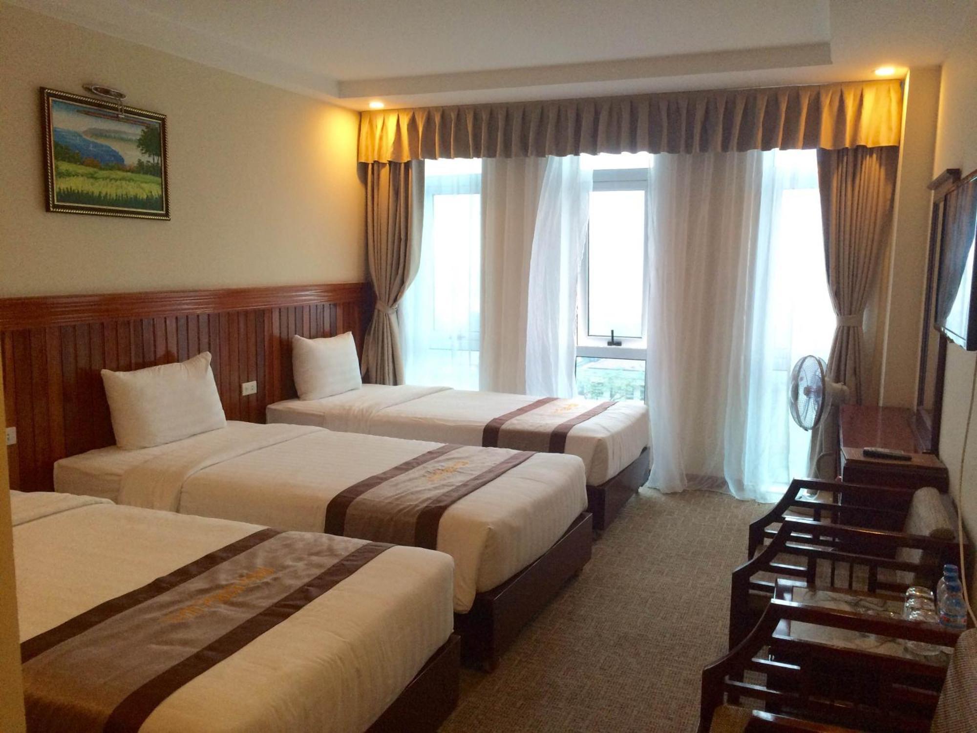 Vinh Plaza Hotel Exterior foto