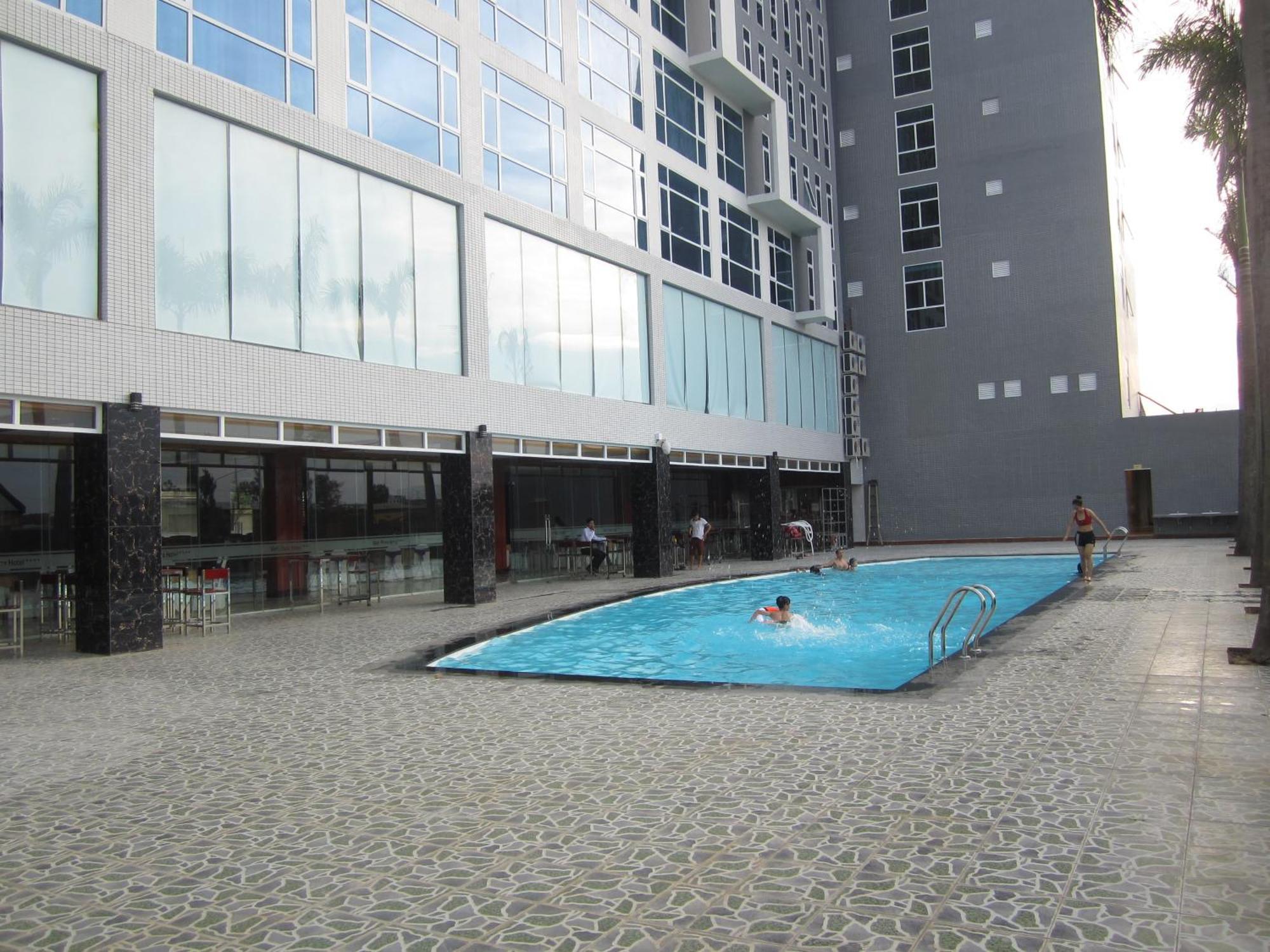 Vinh Plaza Hotel Exterior foto