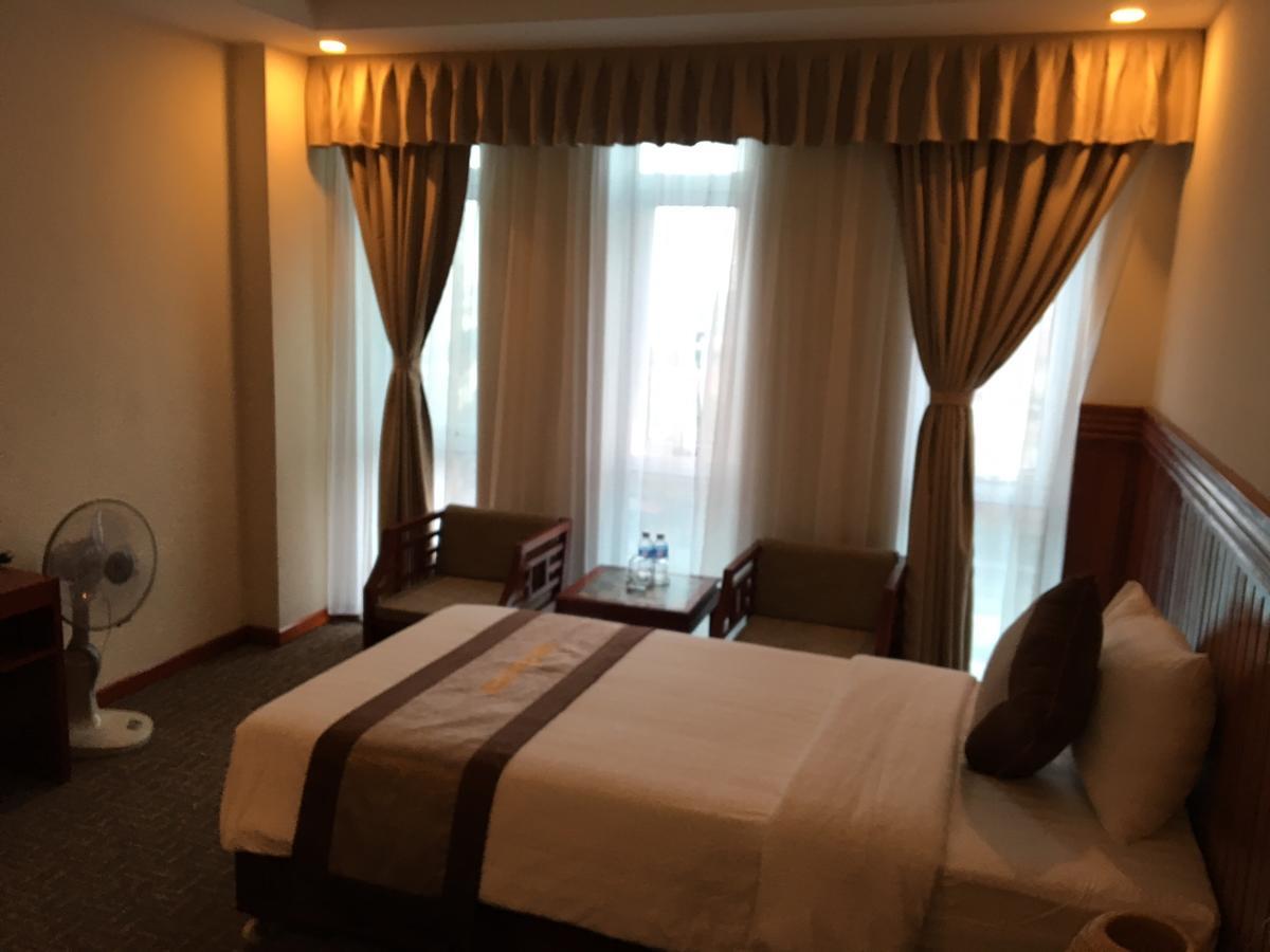 Vinh Plaza Hotel Exterior foto