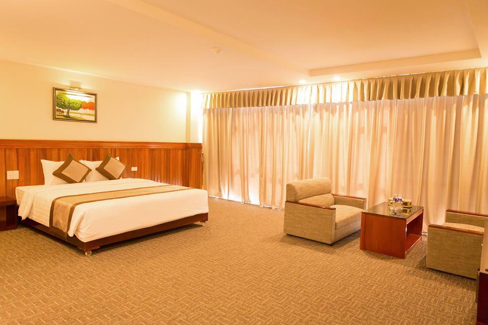 Vinh Plaza Hotel Exterior foto